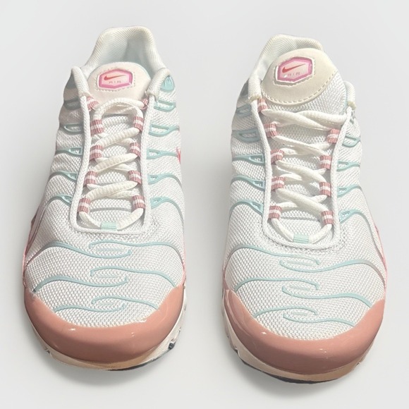 NEW Nike Air Max Plus GS Youth Sneakers White Siren Red Red Stardust Size 5.5Y